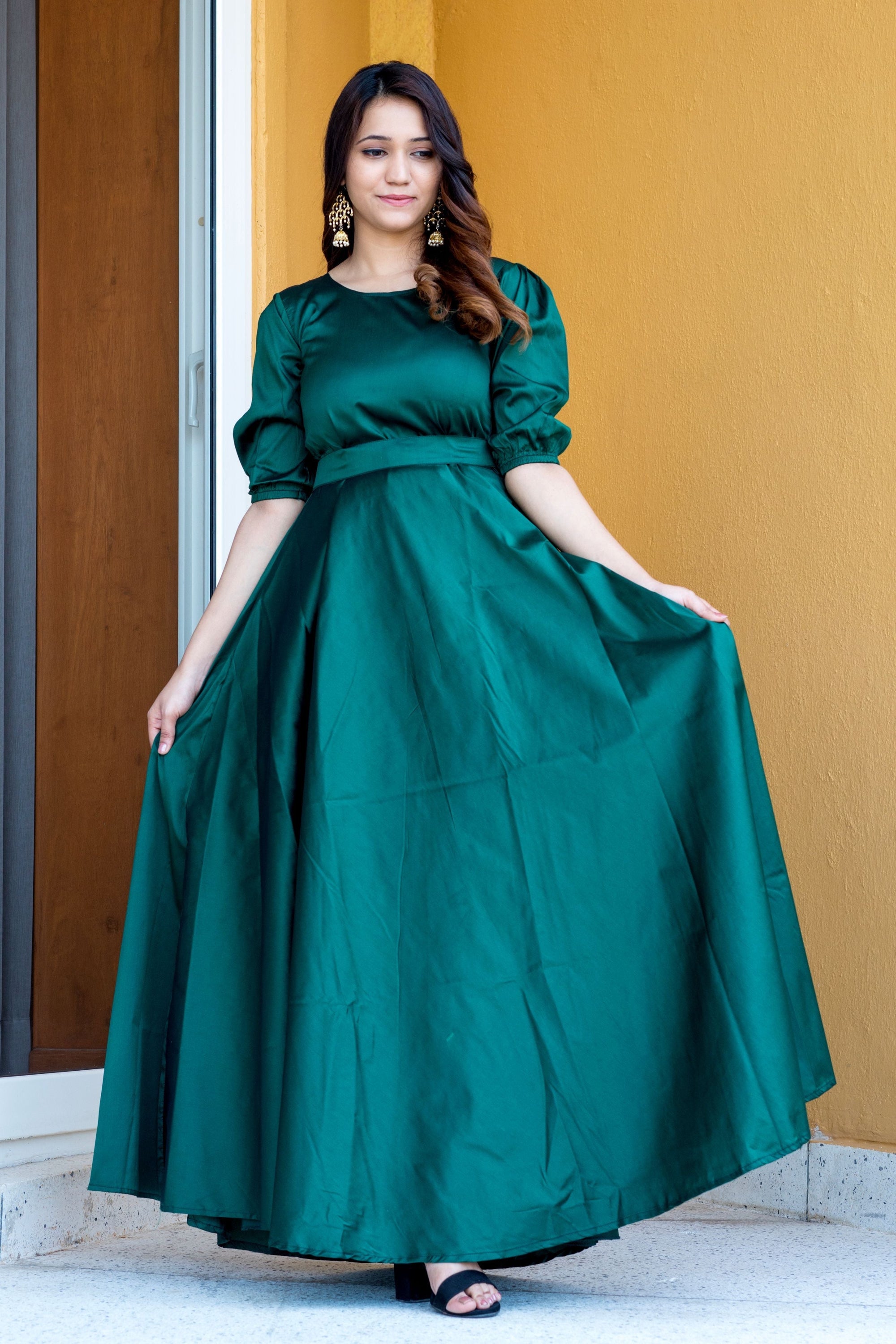 Women Green Tapeta Silk Solid Floor Length Maxi Dress- House of Saba