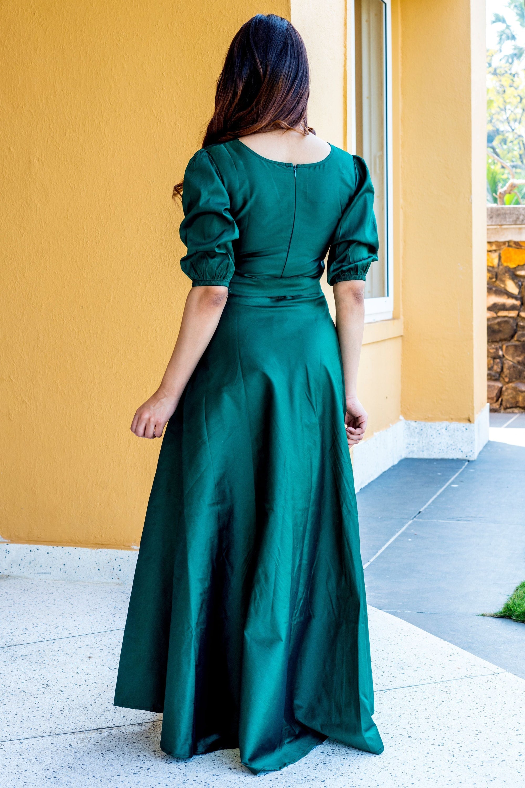 Women Green Tapeta Silk Solid Floor Length Maxi Dress- House of Saba